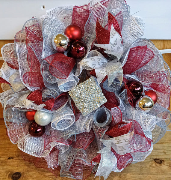 Mesh Wreath